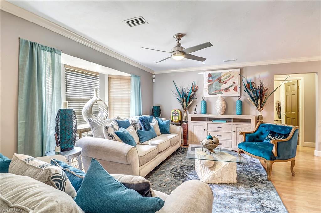 GOLDEN GATE CITY - Residential