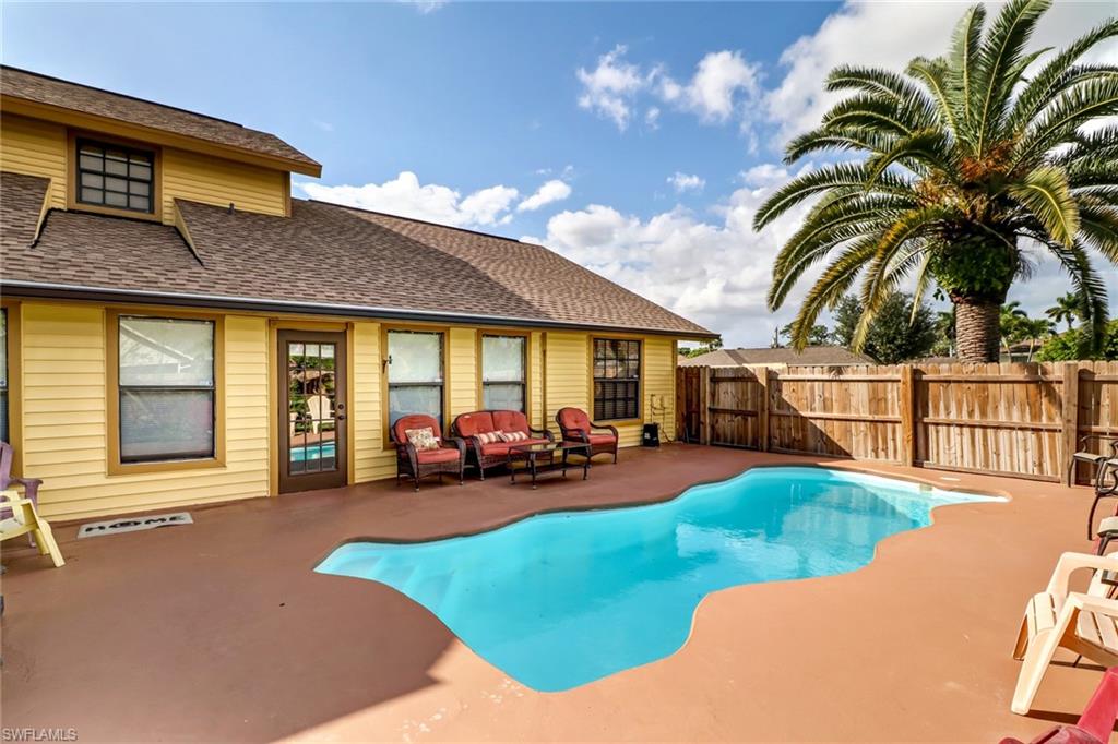 GOLDEN GATE CITY - Residential