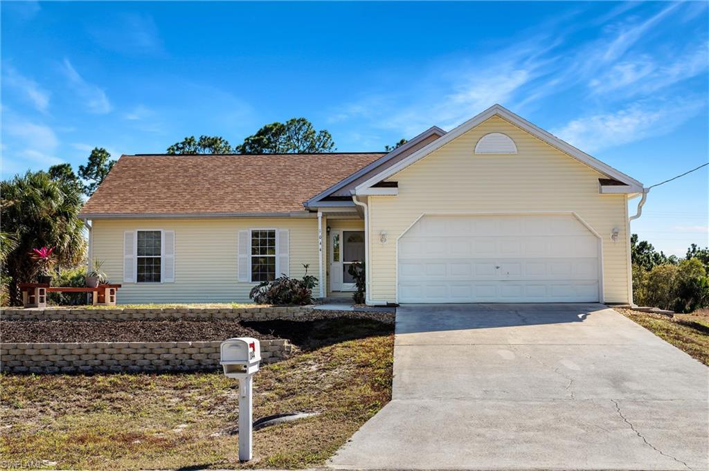 LEHIGH ACRES - Residential