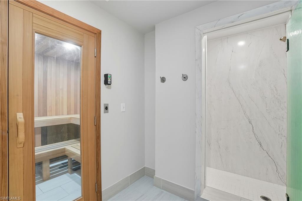 CRECIENTE - Residential