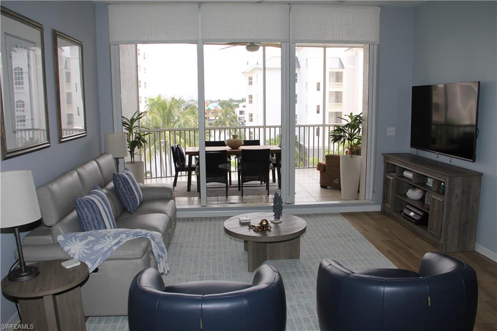 REGATTA - Residential Lease