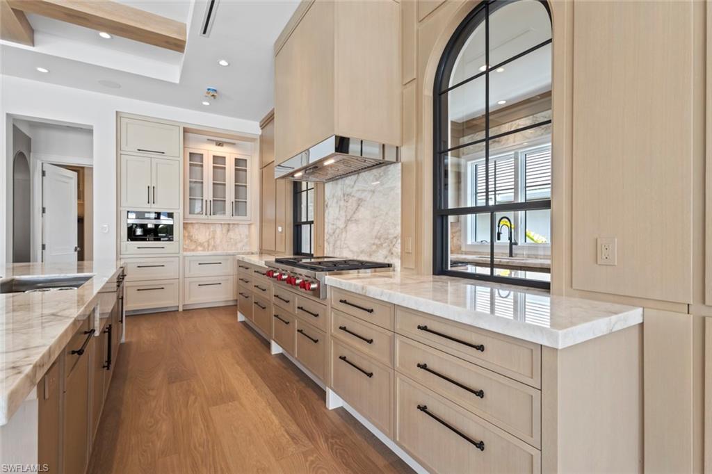 AQUALANE SHORES - Residential