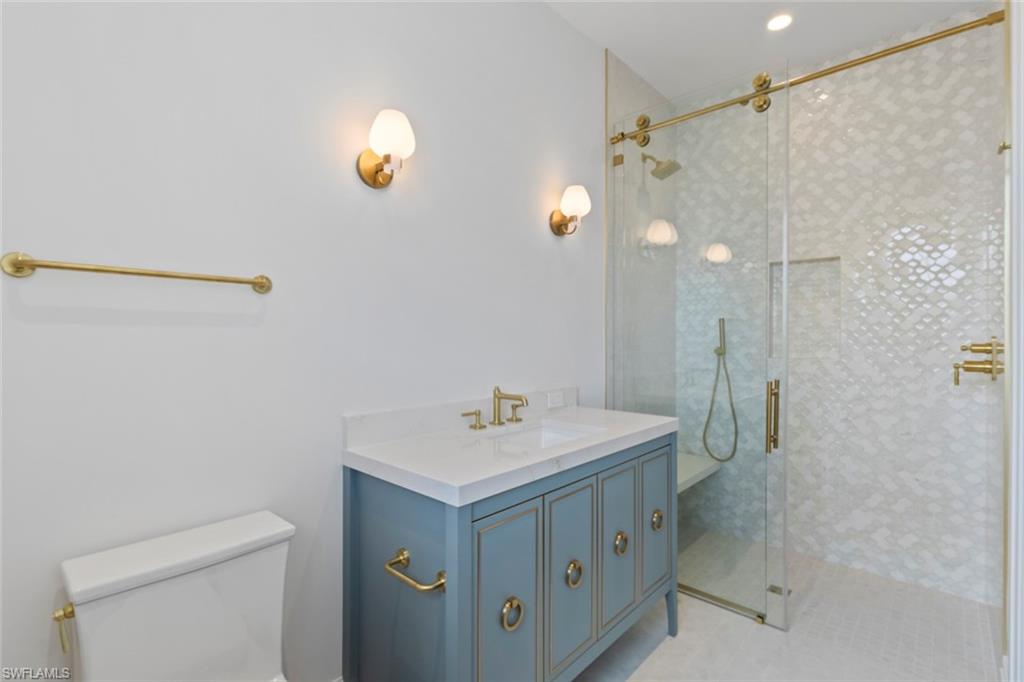 AQUALANE SHORES - Residential