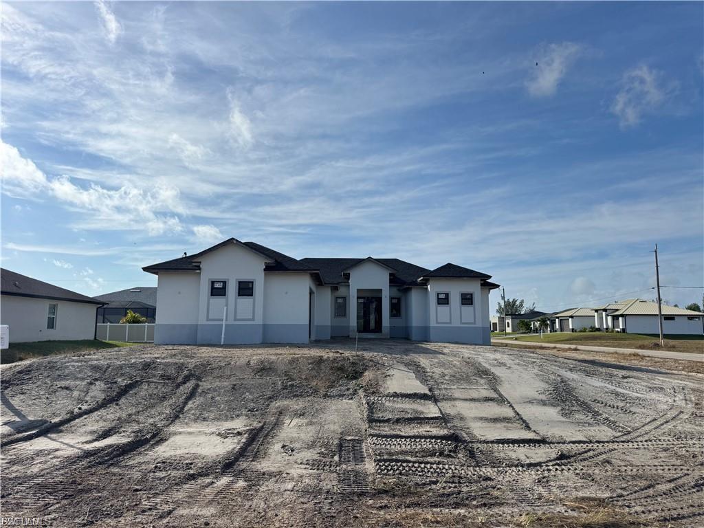 CAPE CORAL - Residential