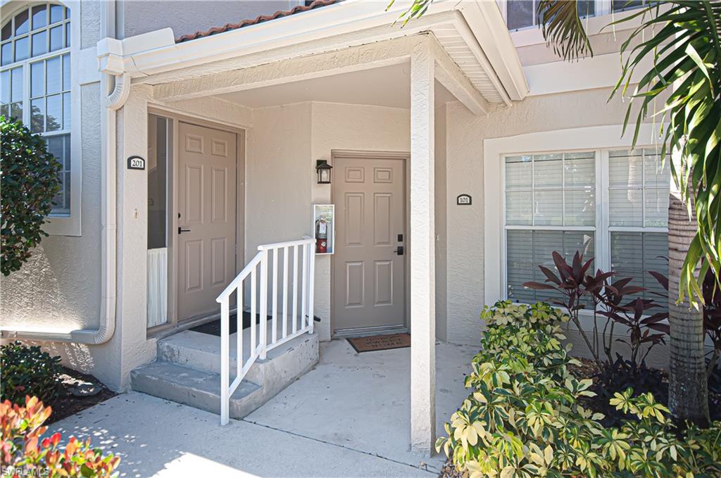 PIPERS GROVE - Residential Lease