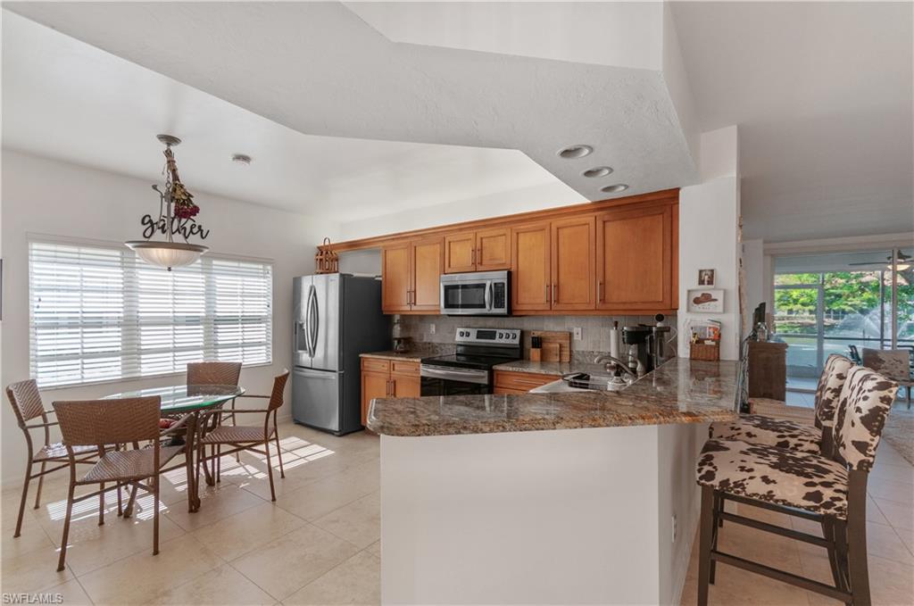 PIPERS GROVE - Residential Lease