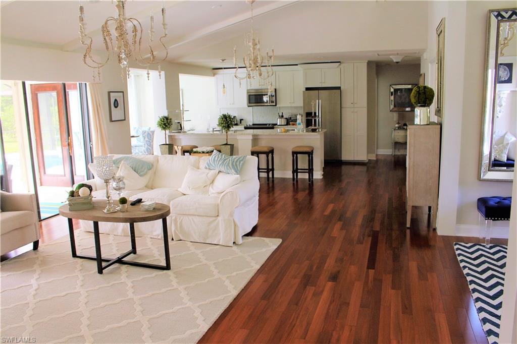 VANDERBILT LAKES - Residential