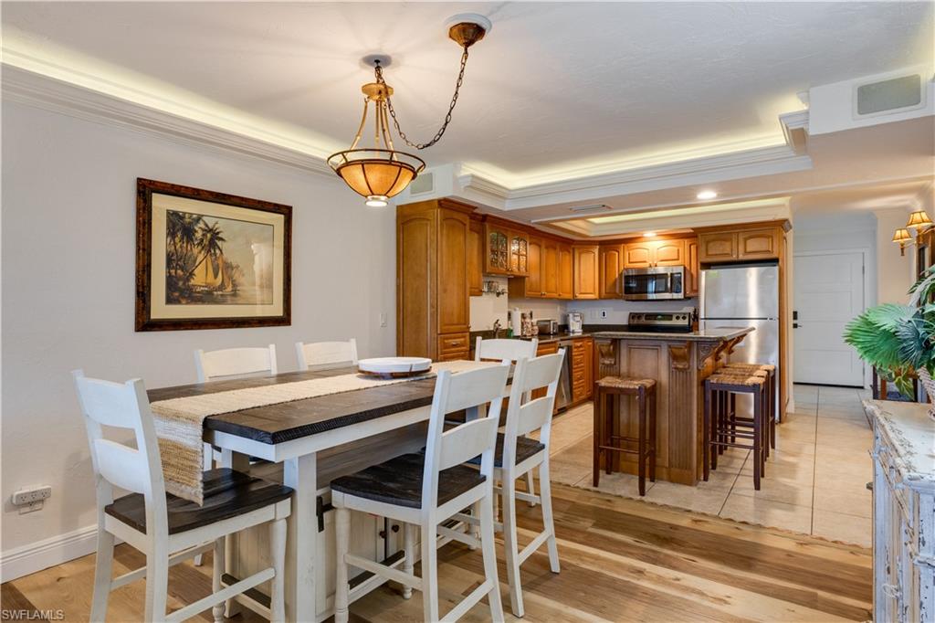 POINTE SANTO DE SANIBEL CONDO - Residential