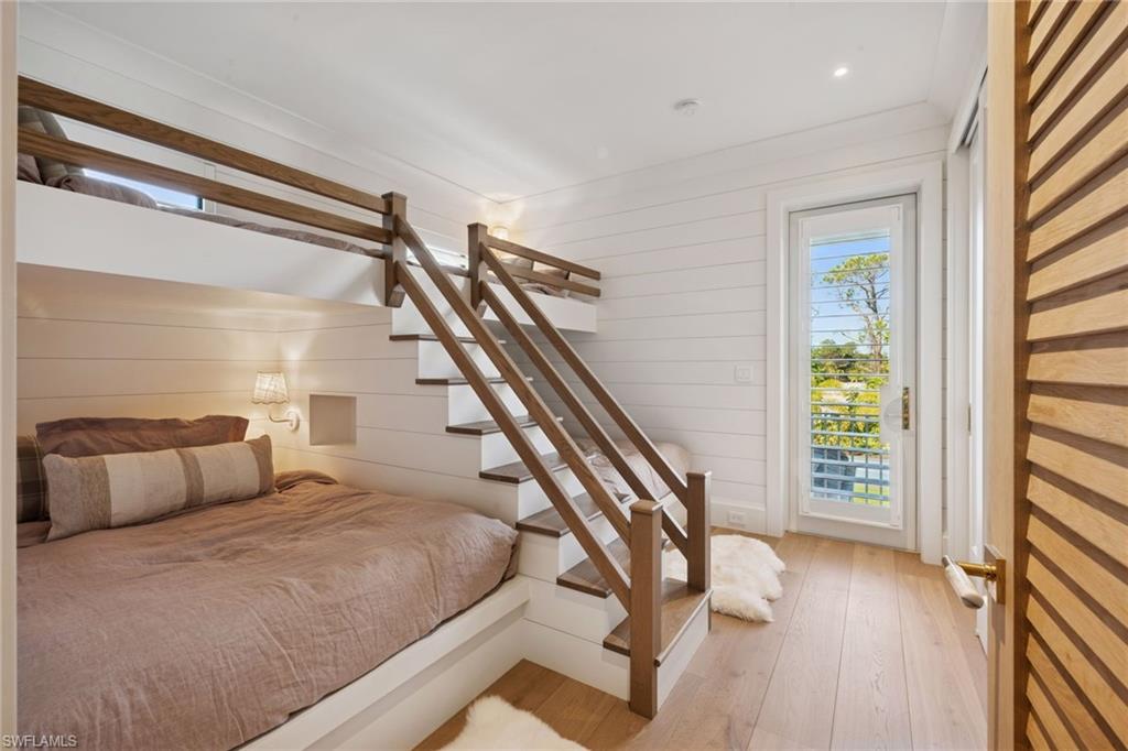PINE RIDGE - Residential