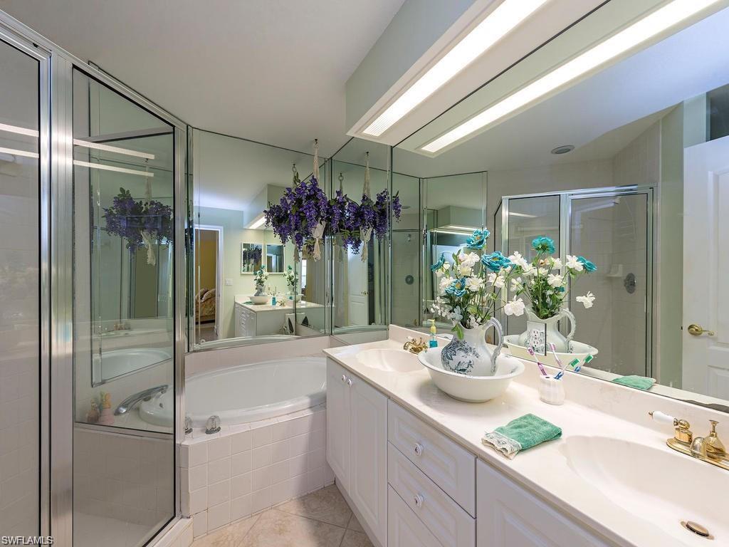 BERMUDA CAYS - Residential