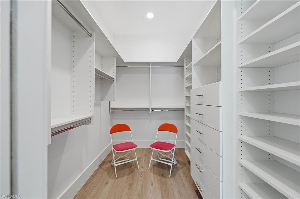 SUN TERRACE - Residential Lease