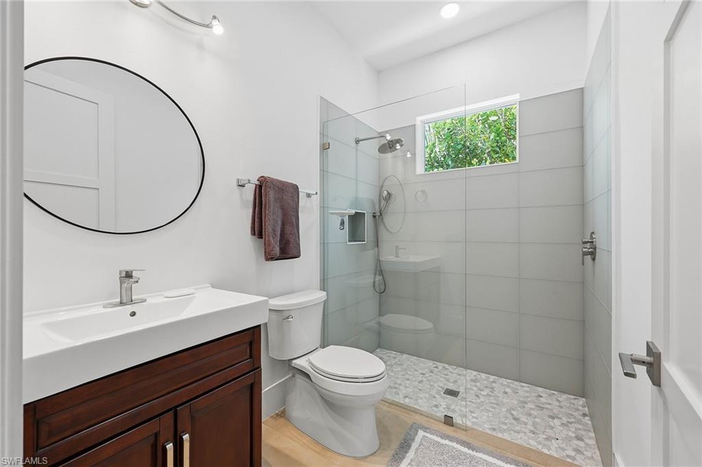 SUN TERRACE - Residential Lease
