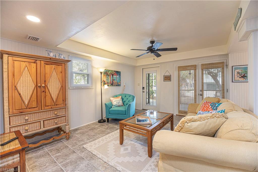 GULF HEIGHTS - Residential Income