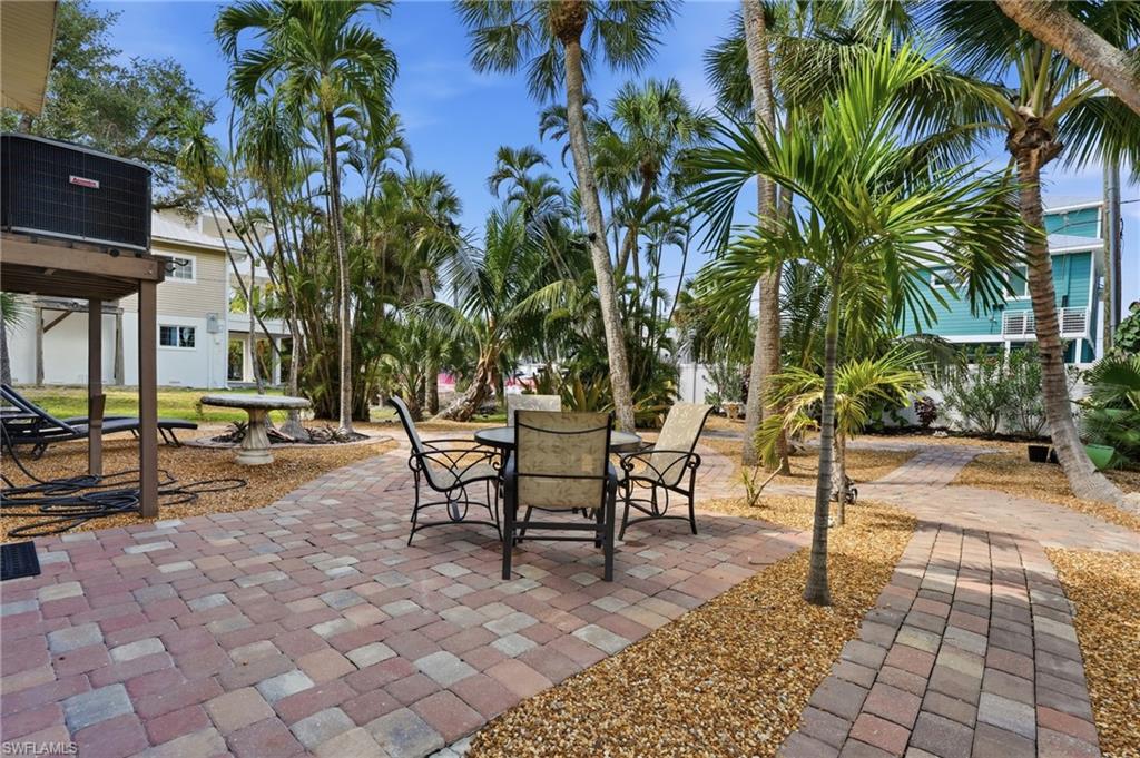 GULF HEIGHTS - Residential Income