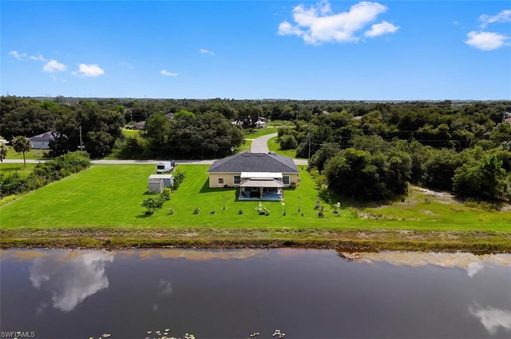 MIRROR LAKES - Residential