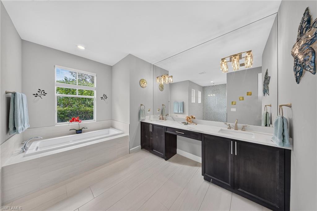 CHATHAM WOODS - Residential