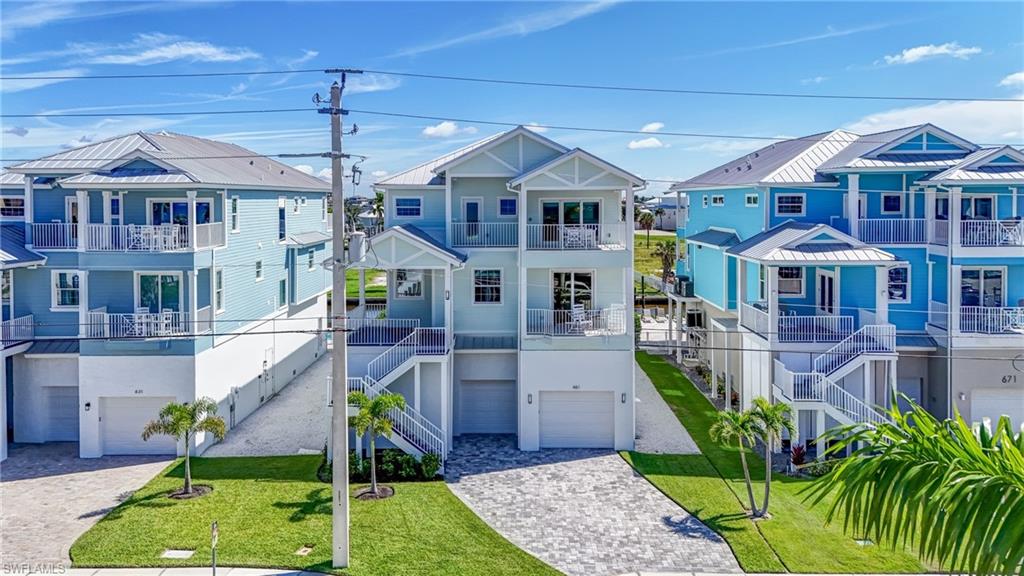 ISLAND SHORES - Residential