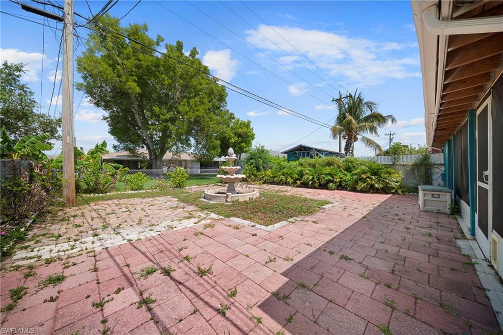 CAPE CORAL - Residential Lease
