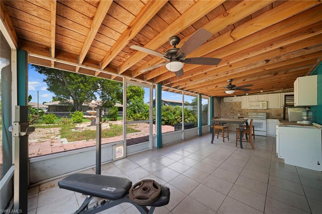 CAPE CORAL - Residential Lease