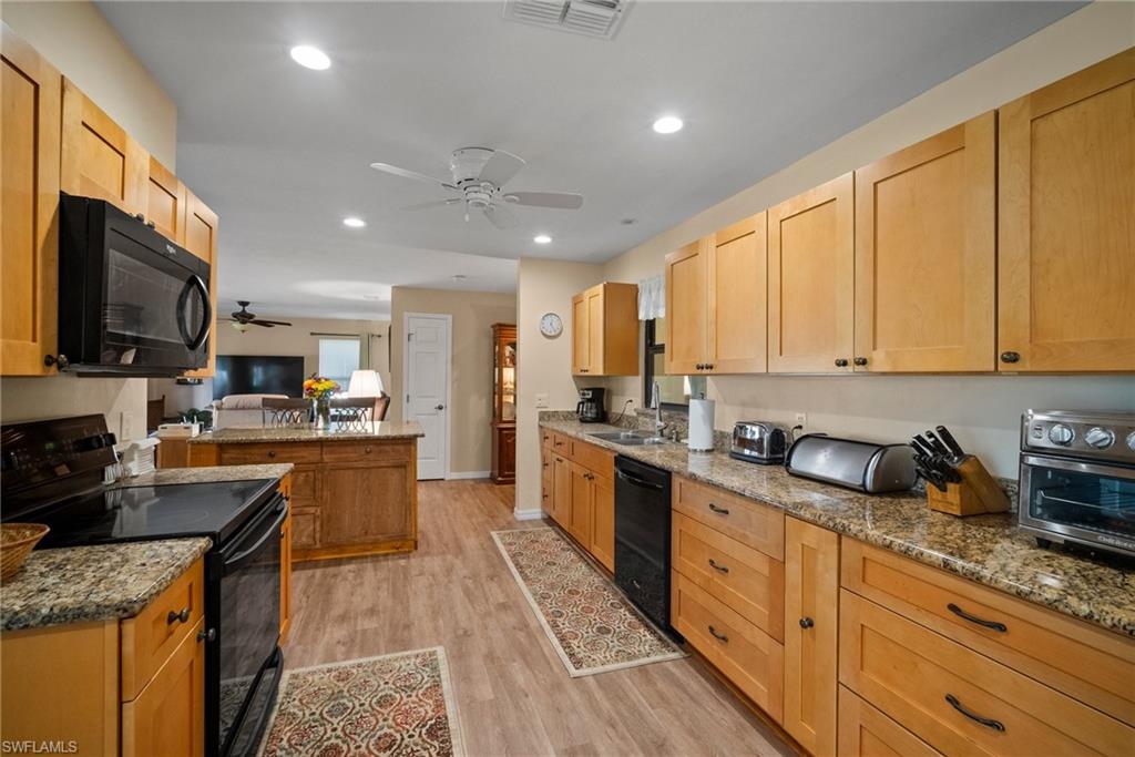 WHISKEY CREEK VILLAGE GREEN - Residential