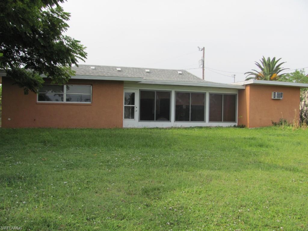 CAPE CORAL - Residential