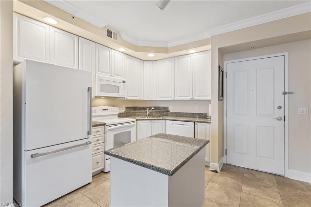ALTA MAR - Residential Lease