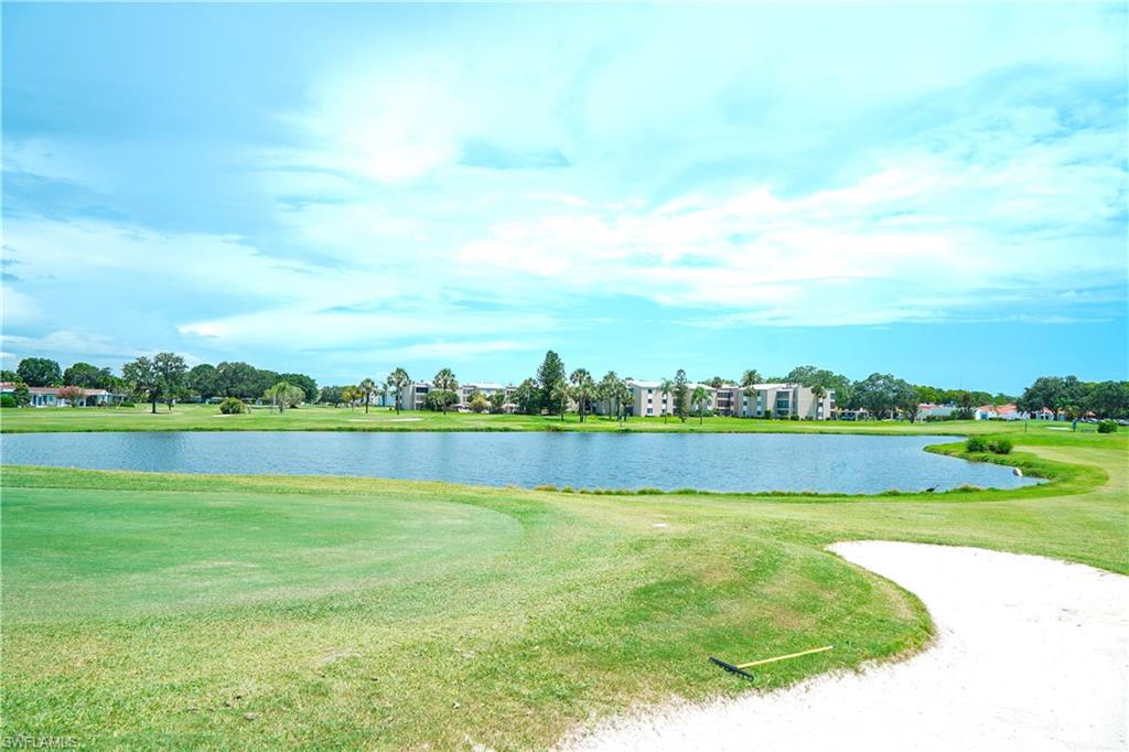 LAKEWOOD VILLAS - Residential Lease