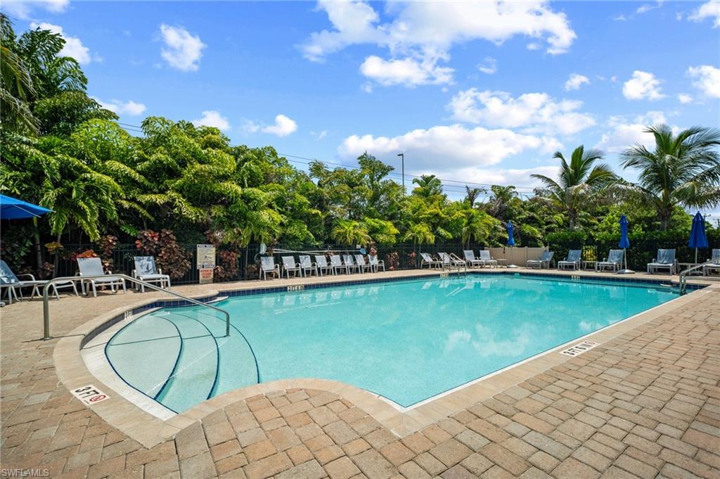 VENETIAN POINTE - Residential