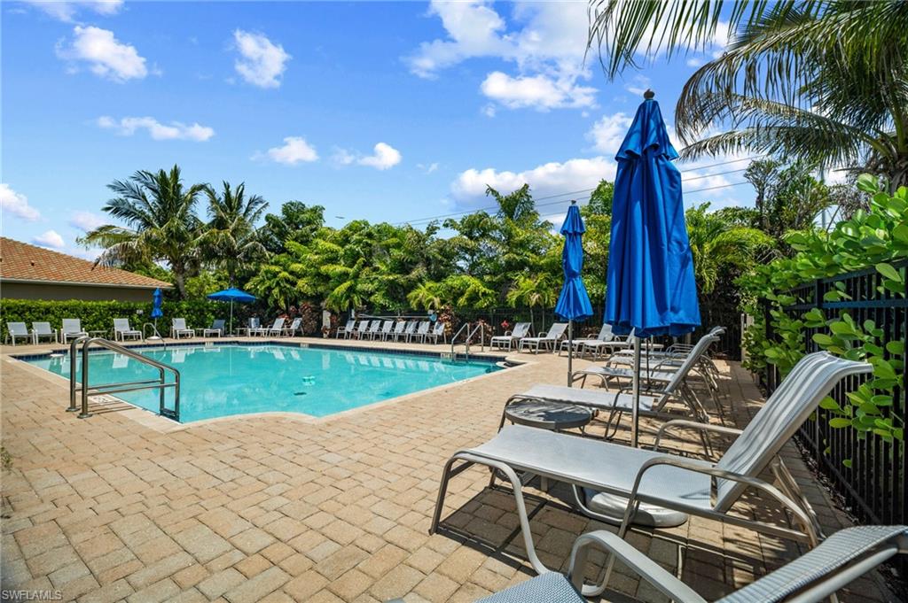 VENETIAN POINTE - Residential