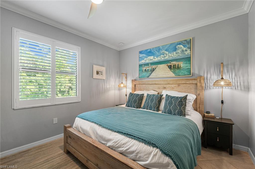 VENETIAN POINTE - Residential
