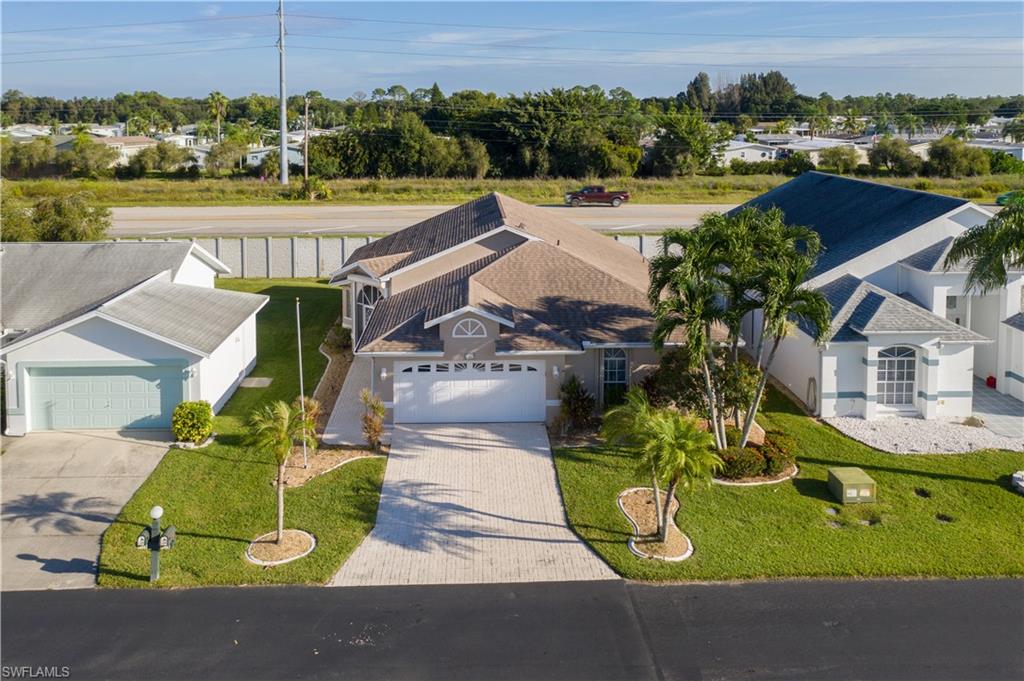 SABAL SPRINGS GOLF AND RACQUET CLUB - Residential