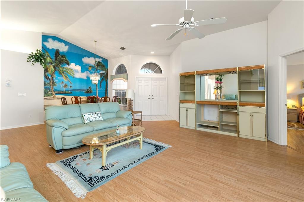 SABAL SPRINGS GOLF AND RACQUET CLUB - Residential