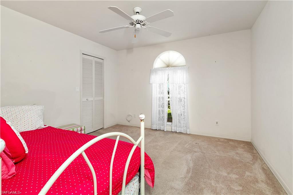 SABAL SPRINGS GOLF AND RACQUET CLUB - Residential