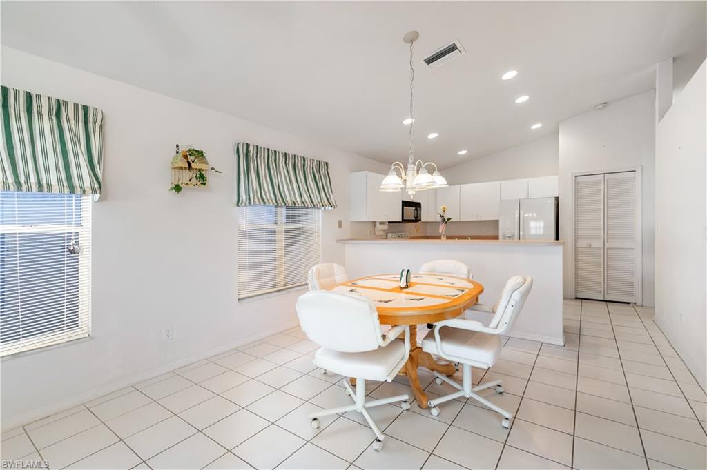 SABAL SPRINGS GOLF AND RACQUET CLUB - Residential