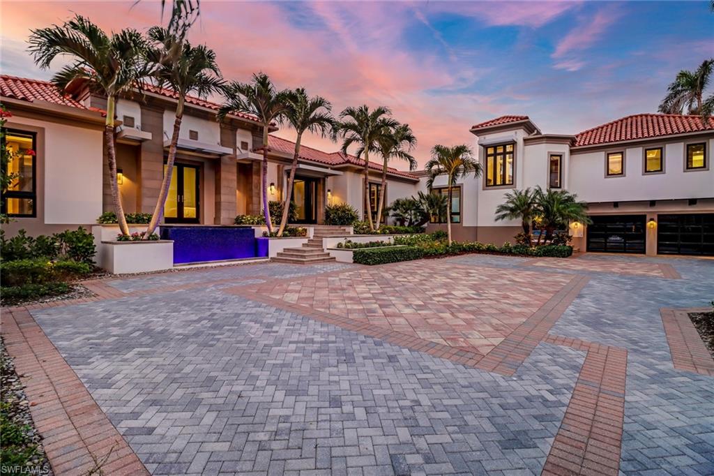 PARK SHORE - Residential
