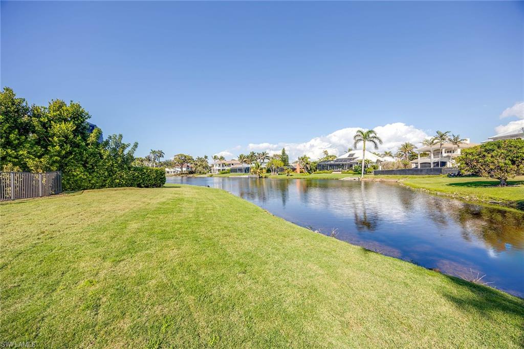 PARK SHORE - Residential