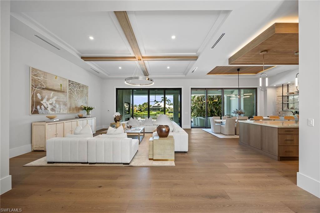 PARK SHORE - Residential