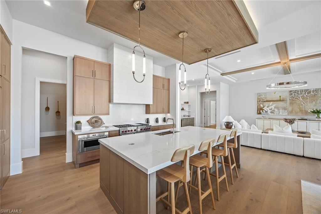 PARK SHORE - Residential