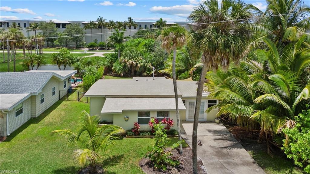 NAPLES BAYVIEW - Residential