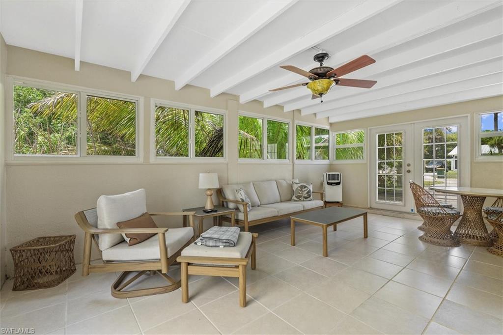 NAPLES BAYVIEW - Residential