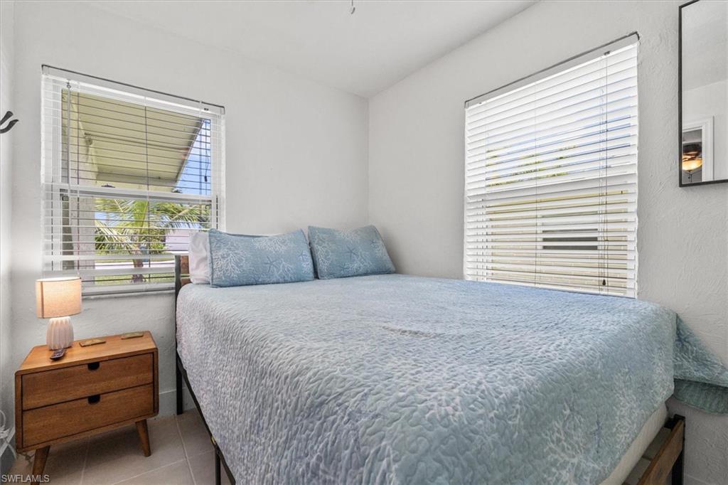 NAPLES BAYVIEW - Residential