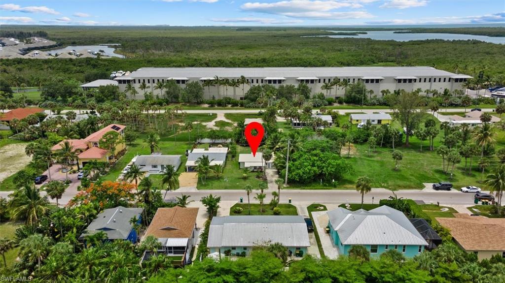 NAPLES BAYVIEW - Residential