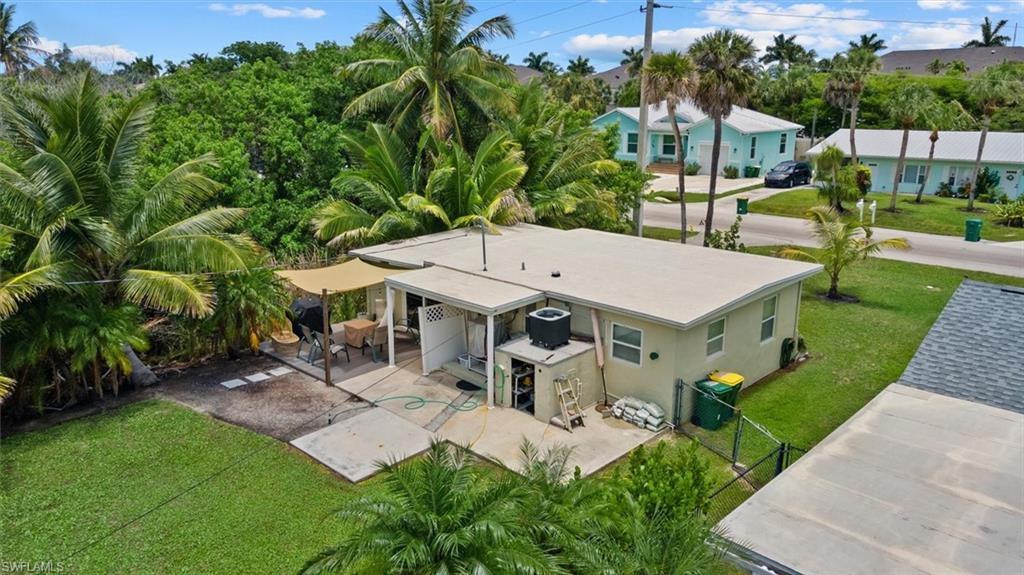 NAPLES BAYVIEW - Residential