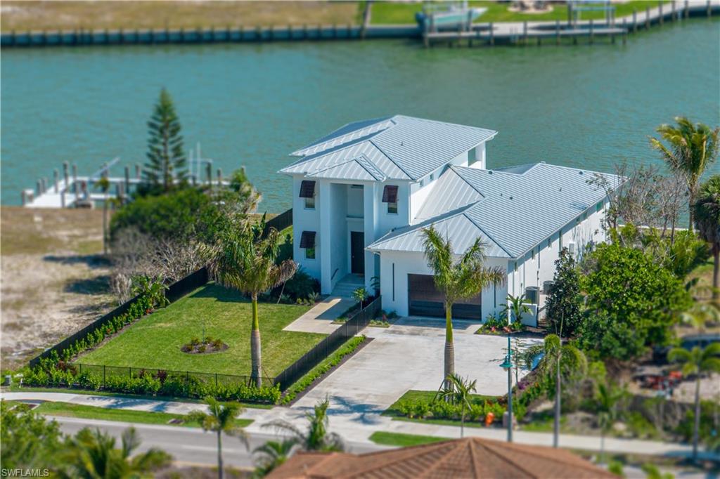 MARCO ISLAND - Residential