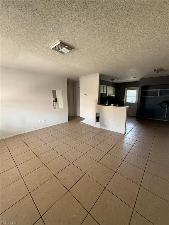 PINE MANOR - Residential Income