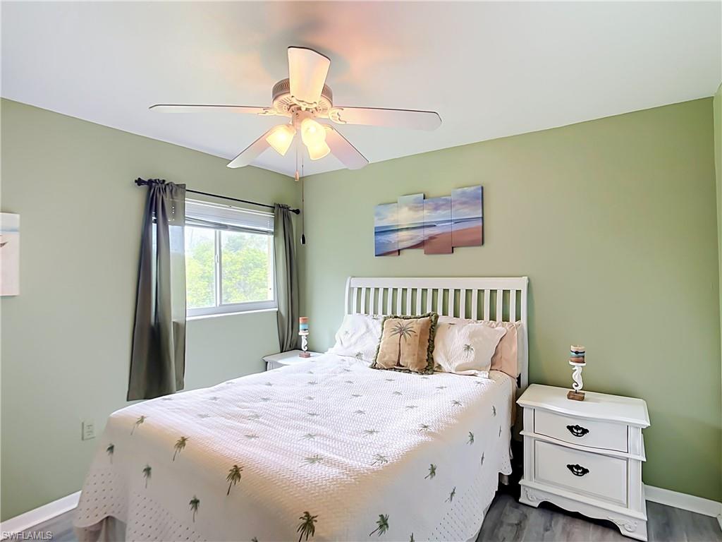 HAMPTON LAKES - Residential