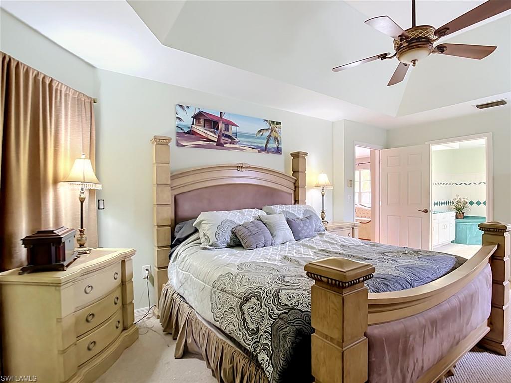 HAMPTON LAKES - Residential