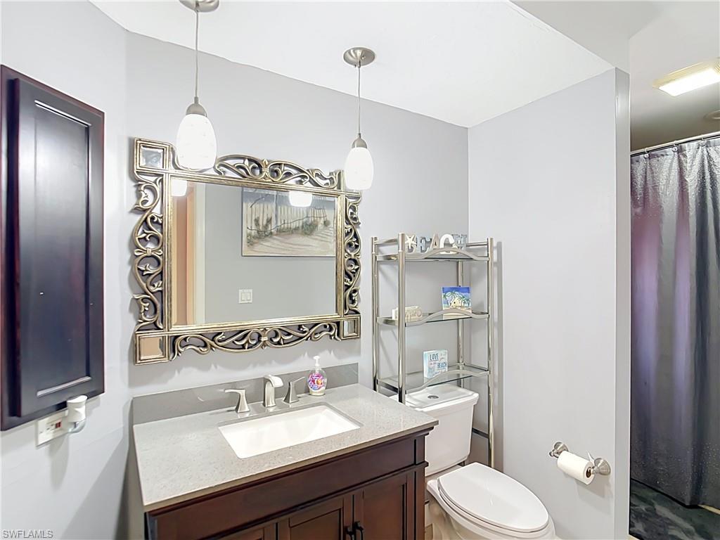 HAMPTON LAKES - Residential