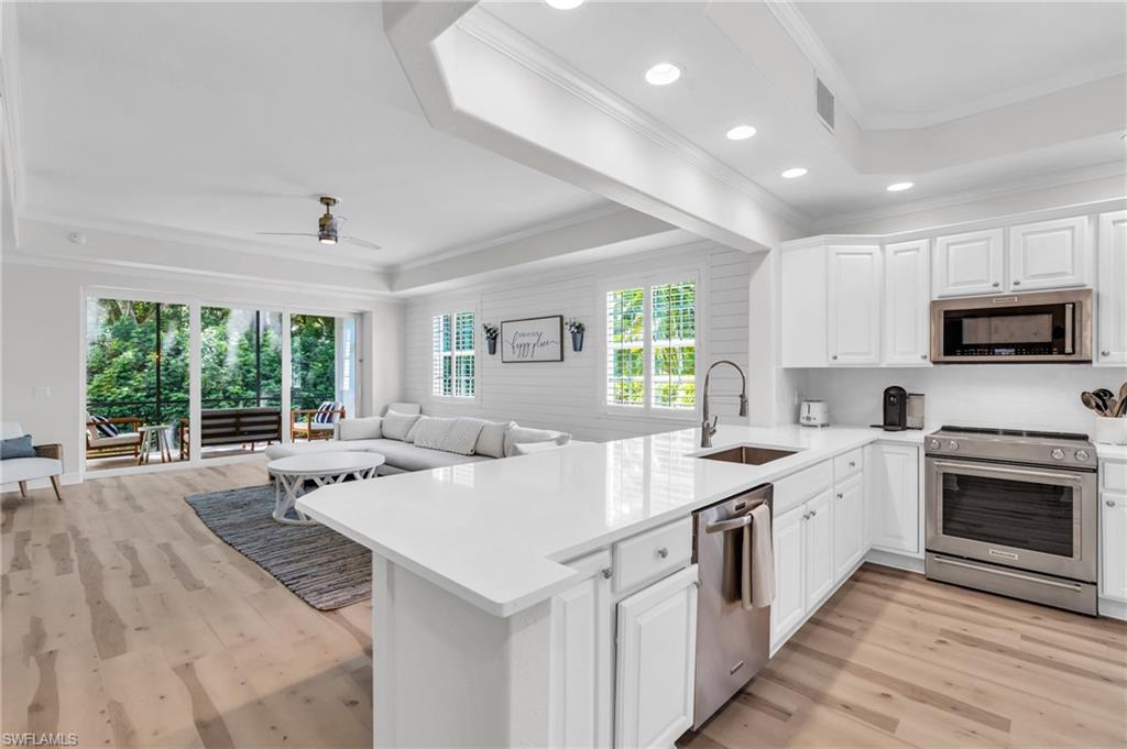 BELLAVISTA AT MIROMAR LAKES - Residential