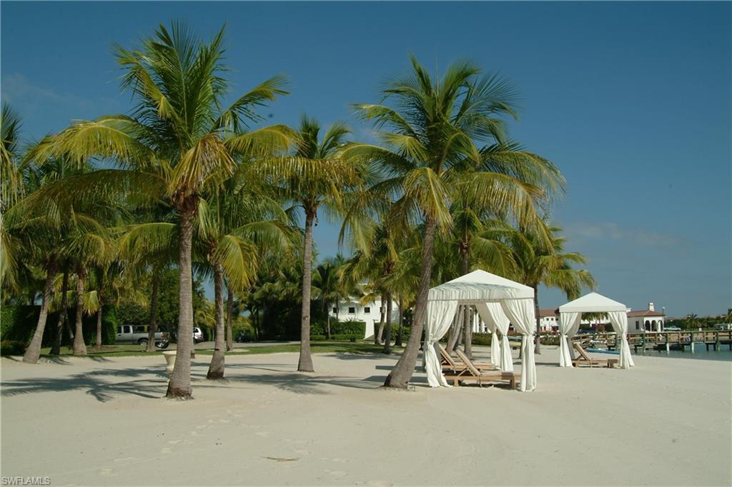 BELLAVISTA AT MIROMAR LAKES - Residential